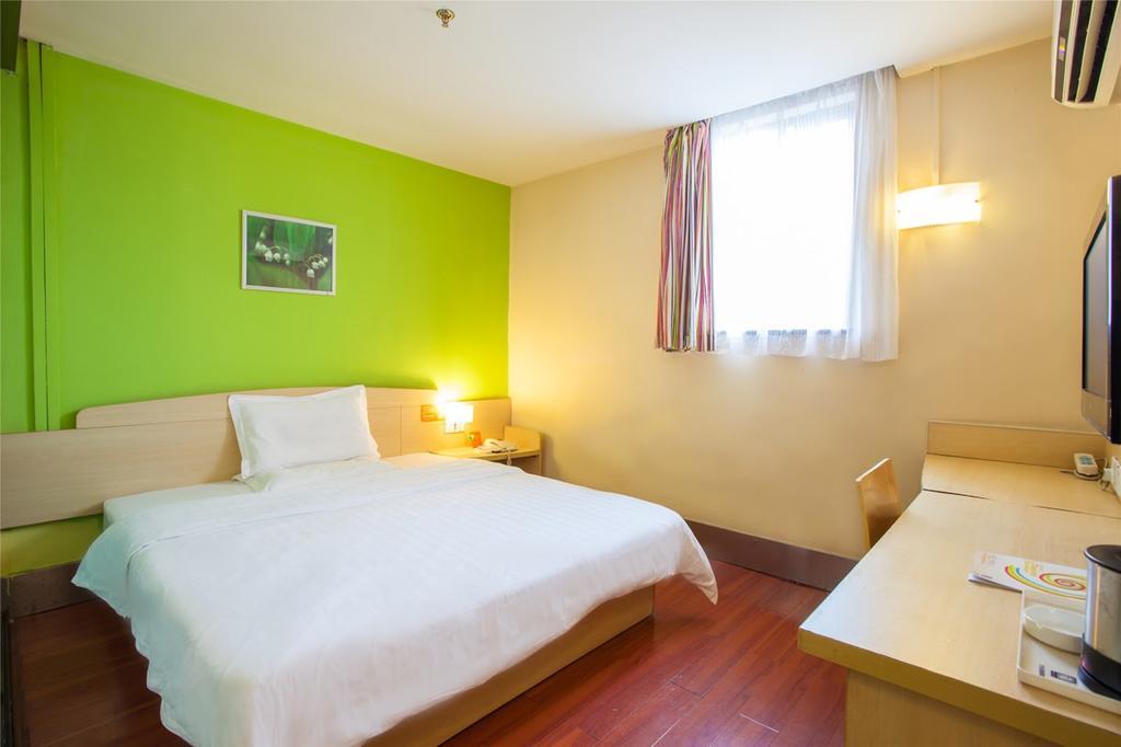 7Days Inn Taizhou Nantong Road Zhongjia Exteriör bild